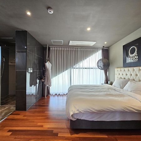 Jeju Hotel Scarboro Szogüpho Kültér fotó