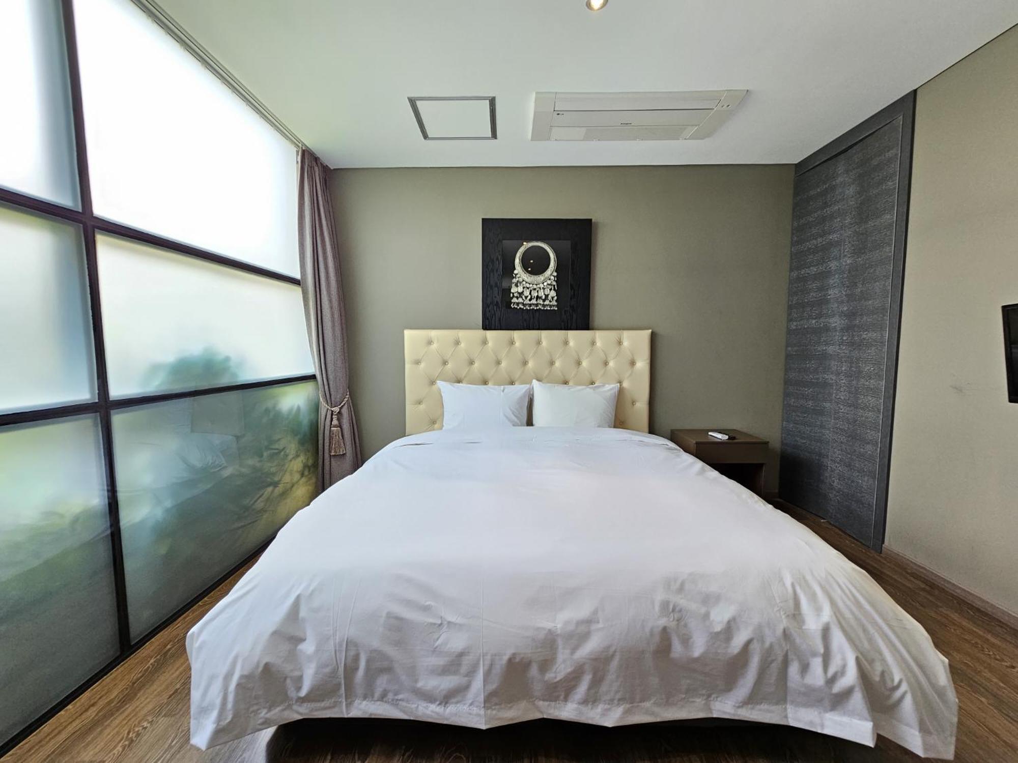Jeju Hotel Scarboro Szogüpho Kültér fotó