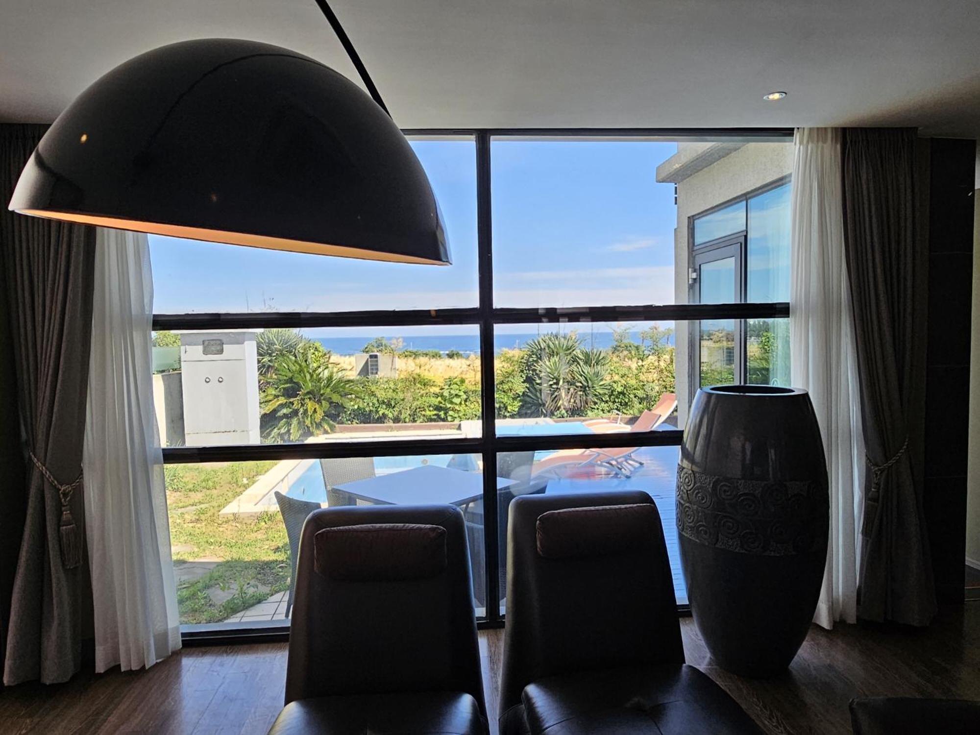 Jeju Hotel Scarboro Szogüpho Kültér fotó