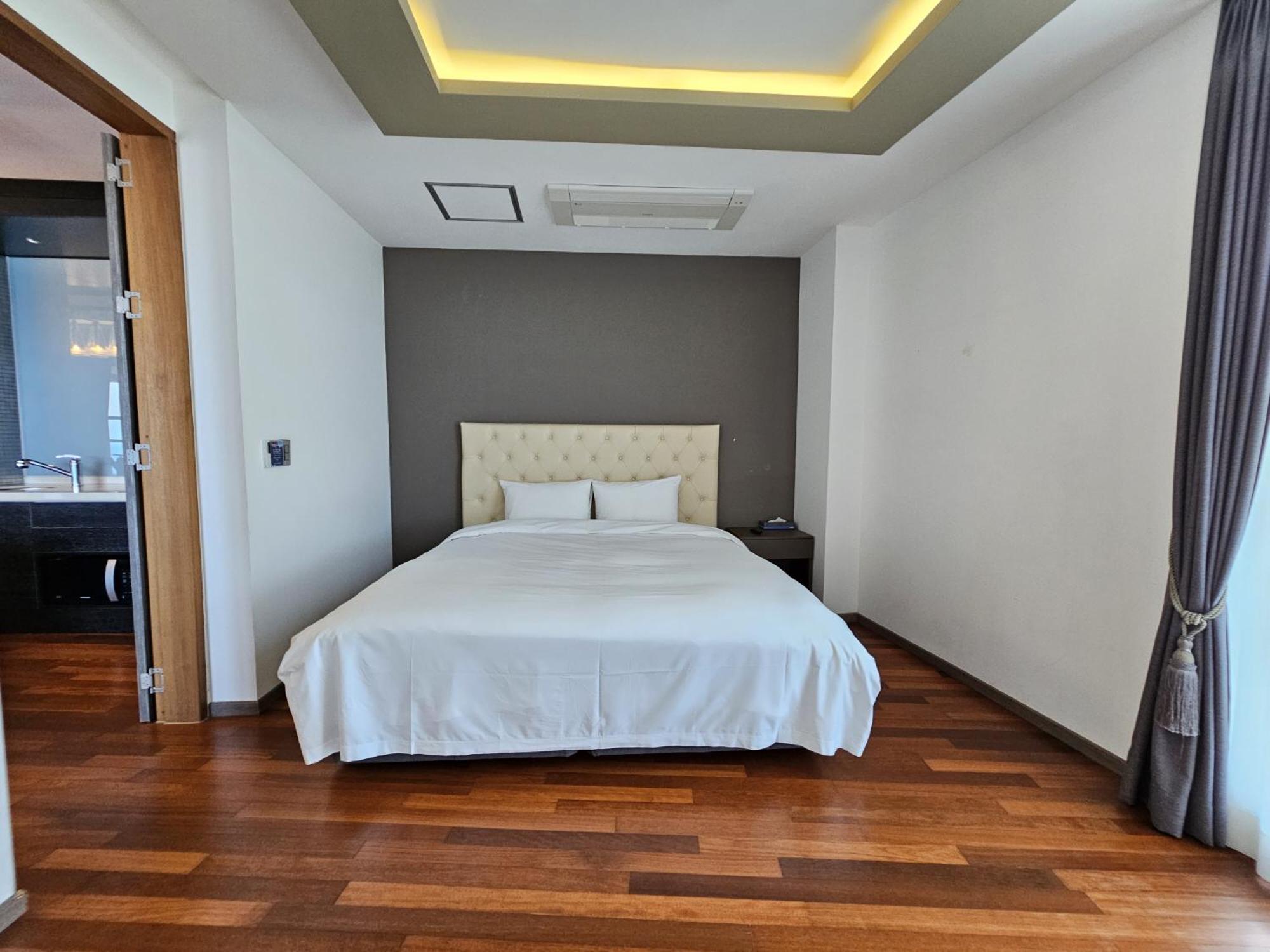 Jeju Hotel Scarboro Szogüpho Kültér fotó
