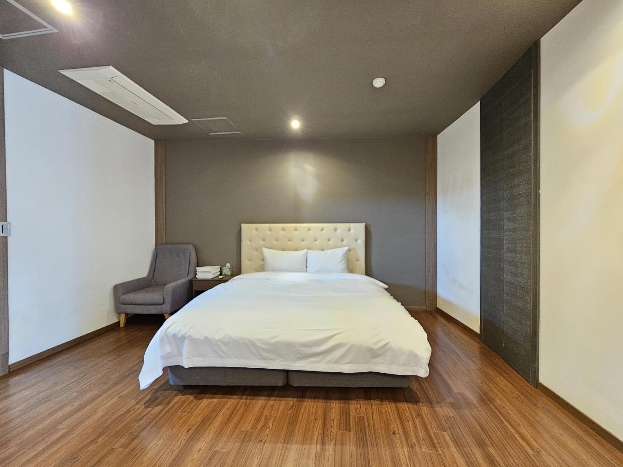 Jeju Hotel Scarboro Szogüpho Kültér fotó