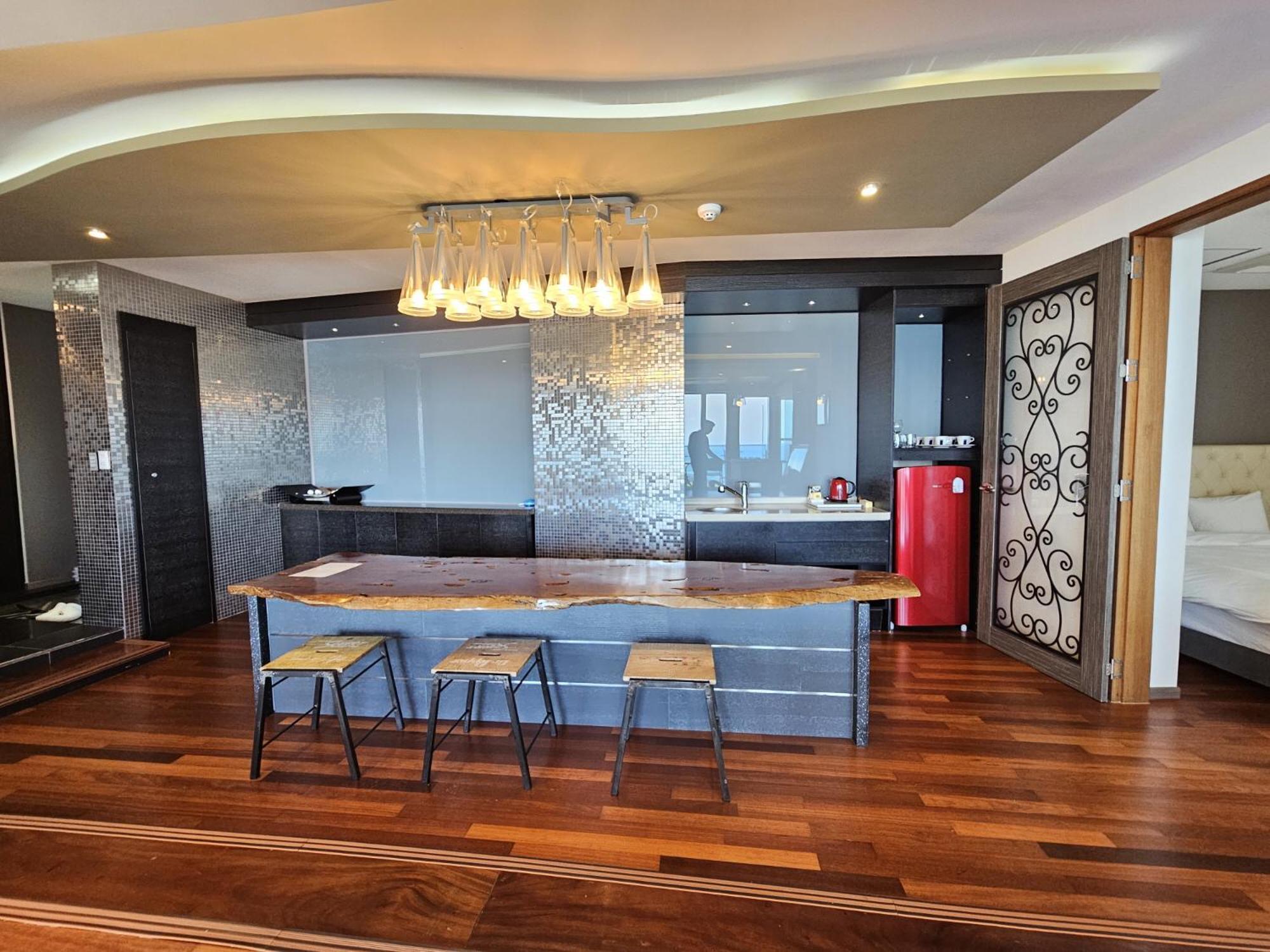Jeju Hotel Scarboro Szogüpho Kültér fotó